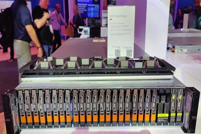 La baie 3200Q est la premire  bnficier des SSD NVMe en NAND flash QLC au sein de la srie PowerStore Prime. (Crdit Photo: JC)