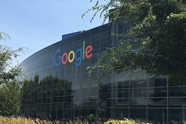 Suppression par Google de l'interdiction de dvelopper des armes et technologies de surveillance alimentes par l'IA. (Crdit photo: Wikipdia)