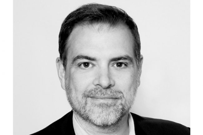 Guillaume Combe doit poursuivre la mise en œuvre de la feuille de route numérique et data du ministère, publiée en 2024. Et s’apprête à préciser la stratégie IA au sein de la Culture. (Photo : D.R.) Guillaume Combe doit poursuivre la mise en œuvre de la feuille de route numérique et data du ministère, publiée en 2024. Et s’apprête à préciser la stratégie IA au sein de la Culture. (Photo : D.R.)
