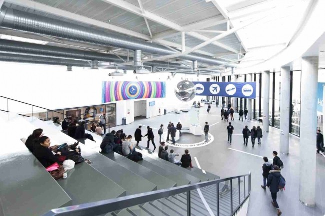 A lEstaca (ci-dessus le campus de Paris-Saclay) lIA et la cyberscurit sont dsormais dans le catalogue de la formation continue pour rpondre aux besoins accrus de comptences dans lensemble du secteur des transports. (Crdit : Estaca) 