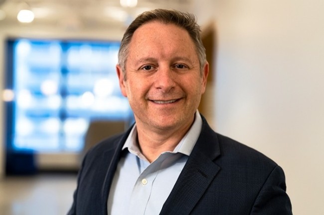 Jason Brinbaum, DSI de United Airlines, explique la stratégie de la compagnie aérienne sur la GenAI (Photo United Airlines) Jason Brinbaum, DSI de United Airlines, explique la stratégie de la compagnie aérienne sur la GenAI (Photo United Airlines)