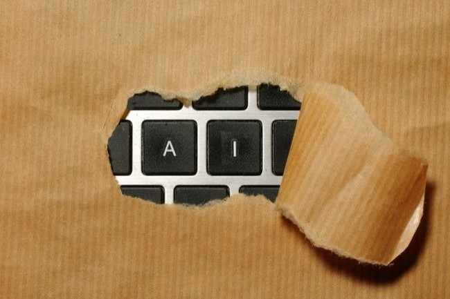 La confiance des PDG dans l’expertise en IA de leurs DSI et CDO est assez faible. Le fruit du décalage entre les promesses des fournisseurs et la réalité du terrain ? (Photo : Immo Wegmann/Unsplash) La confiance des PDG dans l’expertise en IA de leurs DSI et CDO est assez faible. Le fruit du décalage entre les promesses des fournisseurs et la réalité du terrain ? (Photo : Immo Wegmann/Unsplash)