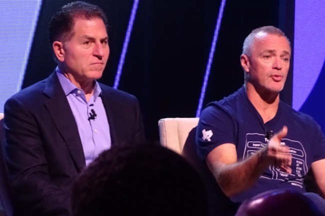 Michael Dell, CEO ( gauche) et Jeff Clarke, COO de Dell ont rpt tout au long de l'vnement l'importance du cloud priv et des dploiements IA sur site. (Crdit Photo: JC)