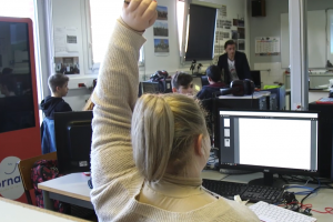 Le plan d'Elisabeth Borne pour fminiser les filires scientifiques